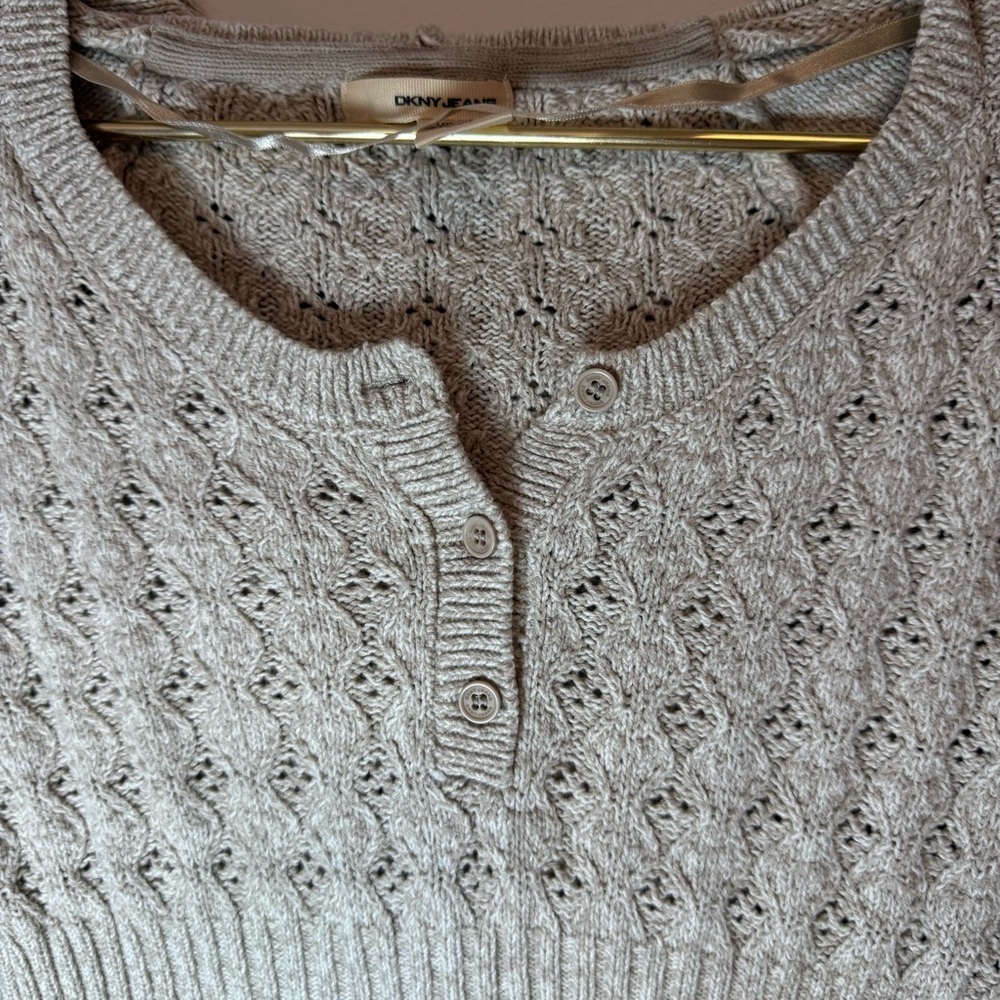 DKNY Jeans Trendy Beige Babydoll Knit Sweater Hoodie Size S - Picture 3 of 7